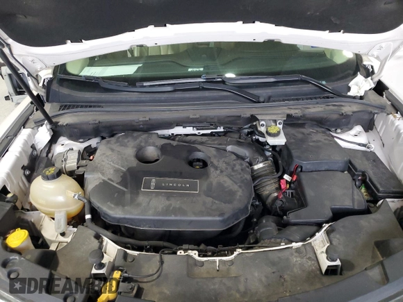 2018 Lincoln MKC Select with VIN 5LMCJ2D95JUL15099, listed as a Copart auction lot 41876765 with Not provided miles and Salvage title. Bid and sale history available at DreamBid. Image 11.