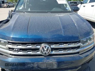 2020 Volkswagen Atlas SE z VIN 1V2LR2CA8LC502890, wystawiony jako IAAI lot #41871378 z przebiegiem 79 607 mil mil oraz . Historia ofert i sprzedaży dostępna na DreamBid. Obrazek 12.