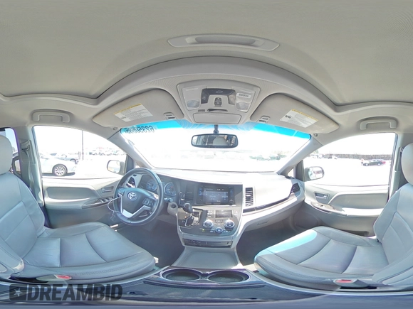 2017 Toyota Sienna XLE Auto Access Seat with VIN 5TDYZ3DC7HS851736, listed as a Copart auction lot 62350585 with 71,833 mi miles and Salvage title. Bid and sale history available at DreamBid. Image 16.