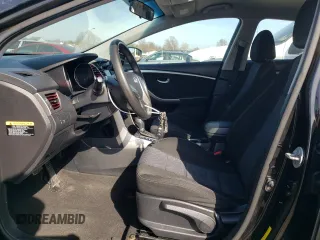 2014 Hyundai Elantra with VIN KMHD35LH5EU165755, listed as a Copart auction lot 49051275 with 146,648 mi miles and Salvage title. Bid and sale history available at DreamBid. Image 7.