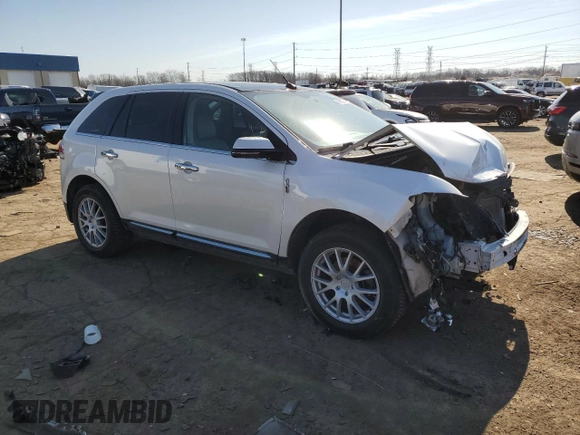 2013 Lincoln MKX with VIN 2LMDJ6JK0DBL46944, listed as a Copart auction lot 48388305 with 85,785 mi miles and Salvage Title. Bid and sale history available at carsss.com. Image 4.