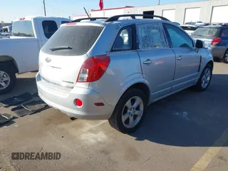 2014 Chevrolet Captiva Sport LTZ with VIN 3GNAL4EK9ES627607, listed as a IAAI auction lot 41282919 with 157,008 mi miles. Bid and sale history available at carsss.com. Image 4.