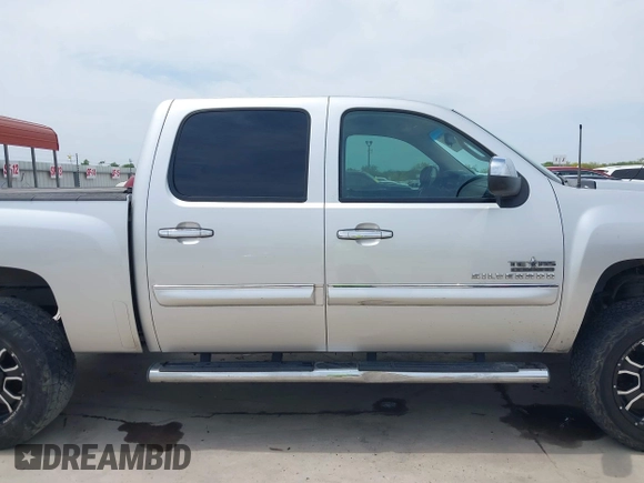2013 Chevrolet Silverado 1500 LT with VIN 3GCPCSE08DG297496, listed as a IAAI auction lot 42046611 with 246,657 mi miles and . Bid and sale history available at DreamBid. Image 13.