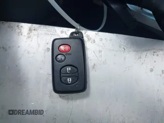 2014 Toyota Prius z VIN JTDKN3DP6E3050927, wystawiony jako IAAI lot #41871777 z przebiegiem 155 040 mil mil oraz . Historia ofert i sprzedaży dostępna na DreamBid. Obrazek 11.