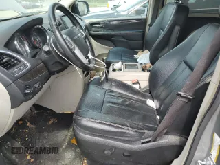 2016 Chrysler Town & Country Touring with VIN 2C4RC1BG0GR253155, listed as a Copart auction lot 54407055 with 117,181 mi miles and Salvage Title. Bid and sale history available at carsss.com. Image 7.