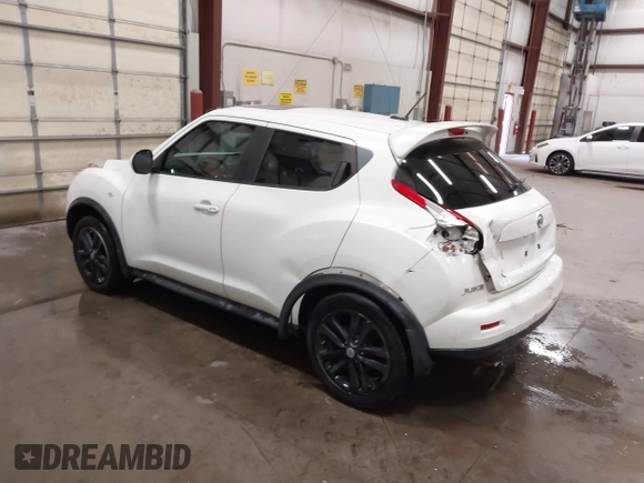2014 Nissan Juke S with VIN JN8AF5MV3ET363747, listed as a IAAI auction lot 42056301 with Not Provided miles. Bid and sale history available at carsss.com. Image 3.