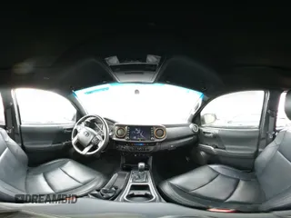 2023 Toyota Tacoma SR z VIN 3TMCZ5AN0PM538974, wystawiony jako IAAI lot #42510020 z przebiegiem 31 281 mil mil oraz . Historia ofert i sprzedaży dostępna na DreamBid. Obrazek 20.