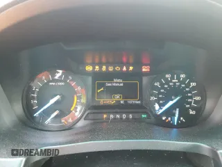 2017 Ford Explorer XLT с VIN 1FM5K8D84HGD64855, выставлен на аукционе Copart как лот 53595895 с пробегом 107 316 миль миль и Списание • Salvage title. История ставок и продаж доступна на DreamBid. Изображение 9.