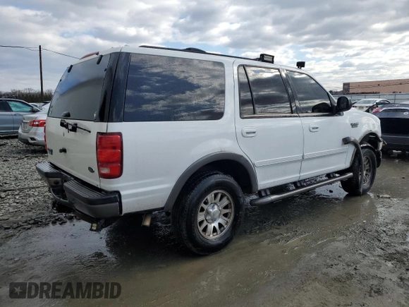 2000 Ford Expedition XLT with VIN 1FMRU1662YLB35757, listed as a Copart auction lot 44363845 with 206,135 mi miles and Salvage Title. Bid and sale history available at DreamBid. Image 3.