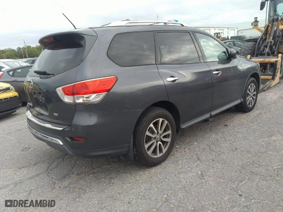 2013 Nissan Pathfinder SL with VIN 5N1AR2MN4DC688113, listed as a IAAI auction lot 41902410 with 125,040 mi miles. Bid and sale history available at carsss.com. Image 4.