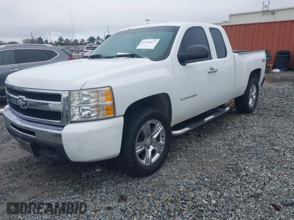 2011 Chevrolet Silverado 1500 Work Truck with VIN 1GCRKPE31BZ444449, listed as a IAAI auction lot 41748673 with 281,971 mi miles and . Bid and sale history available at DreamBid. Image 17.