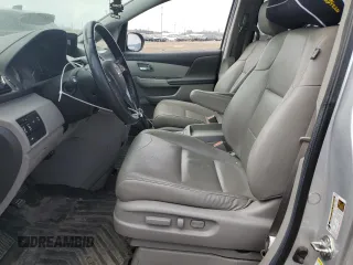 2014 Honda Odyssey EX-L with VIN 5FNRL5H6XEB065581, listed as a Copart auction lot 53467645 with 111,917 mi miles and Clean Title. Bid and sale history available at DreamBid. Image 7.