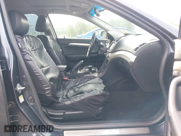 2004 Acura TSX w/Navigation with VIN JH4CL96954C036428, listed as a IAAI auction lot 42644629 with 274,429 mi miles and . Bid and sale history available at DreamBid. Image 5.