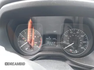 2017 Nissan Titan SV z VIN 1N6AA1EJ0HN552876, wystawiony jako IAAI lot #42319446 z przebiegiem 37 875 mil mil oraz . Historia ofert i sprzedaży dostępna na DreamBid. Obrazek 7.