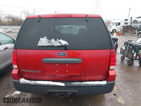 2004 Ford Expedition XLS with VIN 1FMRU13W54LA15367, listed as a IAAI auction lot 41554951 with 135,694 mi miles. Bid and sale history available at carsss.com. Image 16.