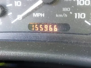 2002 Chevrolet Cavalier LS z VIN 1G1JF524227166216, wystawiony jako IAAI lot #42329962 z przebiegiem 155 966 mil mil oraz . Historia ofert i sprzedaży dostępna na DreamBid. Obrazek 15.