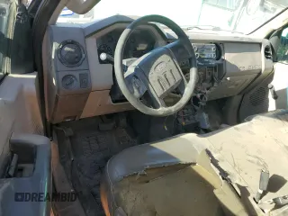 2008 Ford F-250 with VIN 1FDNF20568EE39063, listed as a Copart auction lot 81546053 with 260,163 mi miles and Salvage title. Bid and sale history available at DreamBid. Image 8.