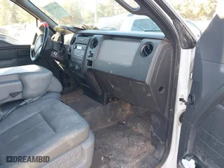 2013 Ford F-150 XL with VIN 1FTNF1EF8DKD73580, listed as a IAAI auction lot 40567650 with 224,487 mi miles. Bid and sale history available at carsss.com. Image 5.