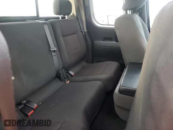 2010 Nissan Titan SE with VIN 1N6BA0CH6AN317404, listed as a Copart auction lot 85713834 with 152,839 mi miles and Clean Title. Bid and sale history available at carsss.com. Image 11.