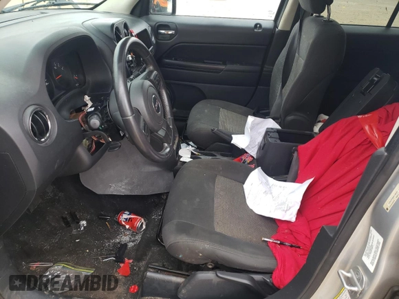 2013 Jeep Patriot Latitude with VIN 1C4NJPFB9DD146531, listed as a Copart auction lot 44819775 with 220,396 mi miles and Salvage Title. Bid and sale history available at carsss.com. Image 7.
