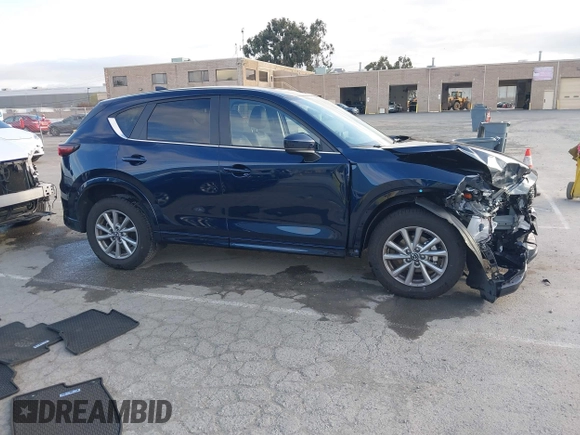 2024 Mazda CX-5 2.5 S Carbon Edition with VIN JM3KFBCL8R0517026, listed as a IAAI auction lot 41902400 with 8,468 mi miles. Bid and sale history available at carsss.com. Image 14.