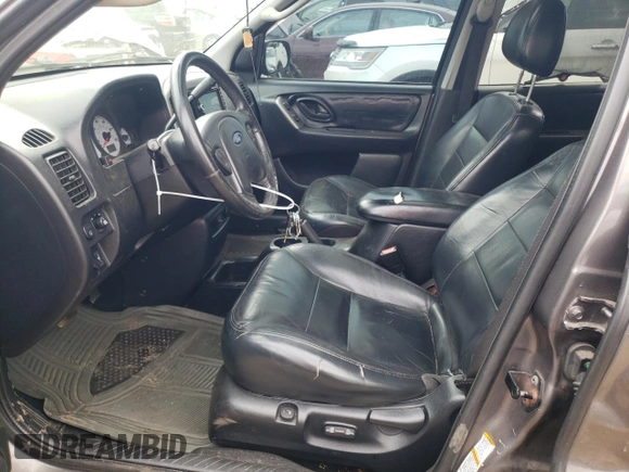 2004 Ford Escape Limited with VIN 1FMCU94144KA37129, listed as a Copart auction lot 64375714 with 181,393 mi miles and Salvage Title. Bid and sale history available at carsss.com. Image 7.