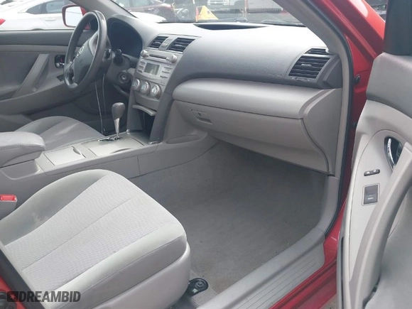 2011 Toyota Camry LE with VIN 4T1BF3EK4BU631814, listed as a IAAI auction lot 41813517 with 253,624 mi miles. Bid and sale history available at carsss.com. Image 5.