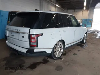 2017 Land Rover Range Rover z VIN SALGS2FEXHA359040, wystawiony jako IAAI lot #41875439 z przebiegiem 92 148 mil mil oraz . Historia ofert i sprzedaży dostępna na DreamBid. Obrazek 4.