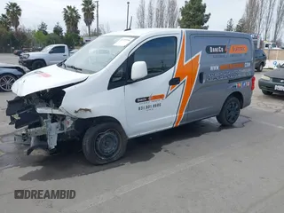2015 Nissan NV200 SV with VIN 3N6CM0KN8FK727671, listed as a IAAI auction lot 41727194 with 165,776 mi miles. Bid and sale history available at carsss.com. Image 18.