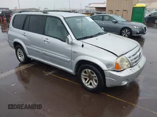 2004 Suzuki XL-7 LX with VIN JS3TY92VX44102960, listed as a IAAI auction lot 41559160 with 134,029 mi miles. Bid and sale history available at carsss.com. Image 1.