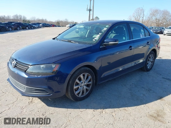 2013 Volkswagen Jetta SE with VIN 3VWDX7AJ7DM208972, listed as a IAAI auction lot 41653416 with 173,386 mi miles and . Bid and sale history available at DreamBid. Image 2.