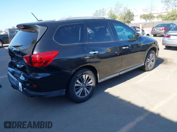 2018 Nissan Pathfinder S with VIN 5N1DR2MN6JC633381, listed as a IAAI auction lot 41999410 with 106,561 mi miles and . Bid and sale history available at DreamBid. Image 4.