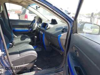 2006 Scion xA z VIN JTKKT624165010883, wystawiony jako IAAI lot #42238153 z przebiegiem 183 798 mil mil oraz . Historia ofert i sprzedaży dostępna na DreamBid. Obrazek 5.