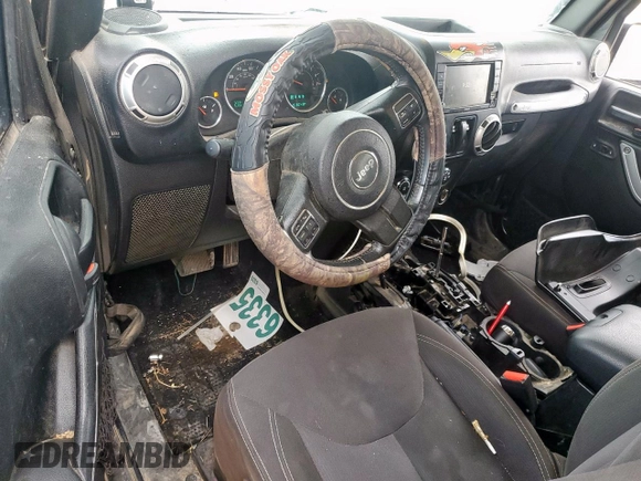 2017 Jeep Wrangler Sahara with VIN 1C4AJWBG4HL670837, listed as a Copart auction lot 60639525 with 153,049 mi miles and Salvage title. Bid and sale history available at DreamBid. Image 8.
