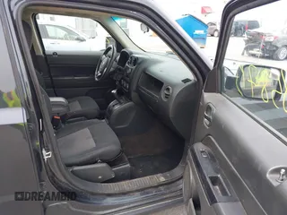 2014 Jeep Patriot Sport with VIN 1C4NJRBB8ED820851, listed as a IAAI auction lot 41858713 with 155,340 mi miles and . Bid and sale history available at carsss.com. Image 5.