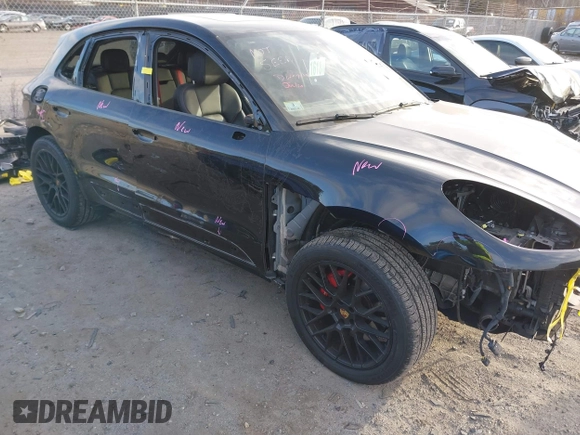 2020 Porsche Macan GTS with VIN WP1AG2A53LLB55147, listed as a IAAI auction lot 41235192 with 27,906 mi miles and . Bid and sale history available at DreamBid. Image 14.