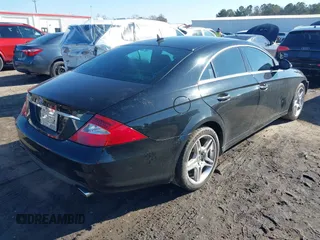 2007 Mercedes-Benz CLS-Class 5.5L with VIN WDDDJ72X47A101635, listed as a IAAI auction lot 41643883 with 179,543 mi miles. Bid and sale history available at carsss.com. Image 4.