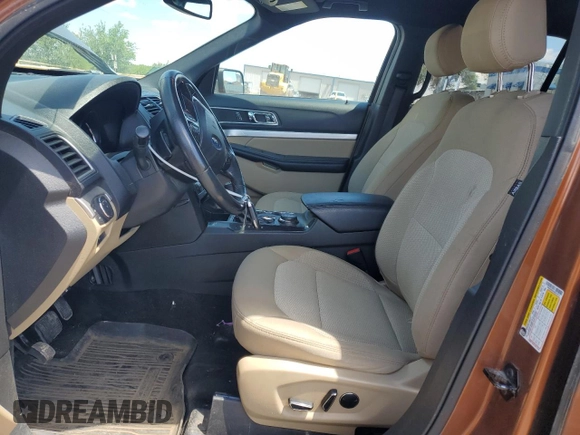 2017 Ford Explorer XLT с VIN 1FM5K8D82HGC32273, выставлен на аукционе Copart как лот 58720445 с пробегом 151 823 миль миль и Списание • Salvage title. История ставок и продаж доступна на DreamBid. Изображение 7.