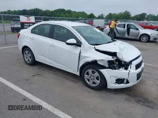 2016 Chevrolet Sonic LS с VIN 1G1JA5SH1G4116031, выставлен на аукционе IAAI как лот 42486225 с пробегом 80 855 миль миль и . История ставок и продаж доступна на DreamBid. Изображение 1.