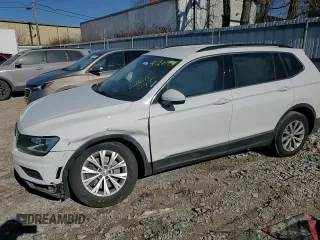 2018 Volkswagen Tiguan SEL z VIN 3VV3B7AX5JM086823, wystawiony jako Copart lot #48991035 z przebiegiem Nie podano mil oraz Szkoda całkowita • Salvage title. Historia ofert i sprzedaży dostępna na DreamBid. Obrazek 10.