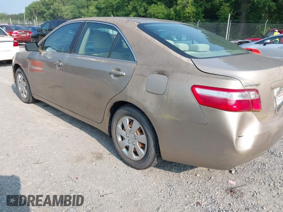 2009 Toyota Camry z VIN 4T4BE46K39R093064, wystawiony jako IAAI lot #42481943 z przebiegiem 119 938 mil mil oraz . Historia ofert i sprzedaży dostępna na DreamBid. Obrazek 3.