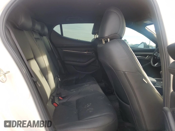 2019 Mazda Mazda3 Hatchback w/Preferred Pkg with VIN JM1BPBMM6K1130889, listed as a Copart auction lot 82564484 with 59,839 mi miles and Salvage Title. Bid and sale history available at carsss.com. Image 10.