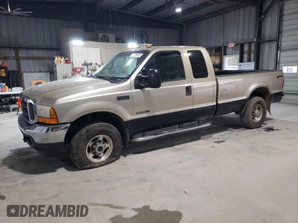 2001 Ford F-250 XL with VIN 1FTNX21F71EB01590, listed as a Copart auction lot 53720615 with 344,588 mi miles and Salvage Title. Bid and sale history available at DreamBid. Image 1.