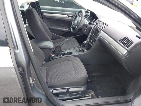 2017 Volkswagen Passat S with VIN 1VWAT7A38HC004849, listed as a IAAI auction lot 41994444 with 117,953 mi miles and . Bid and sale history available at DreamBid. Image 5.