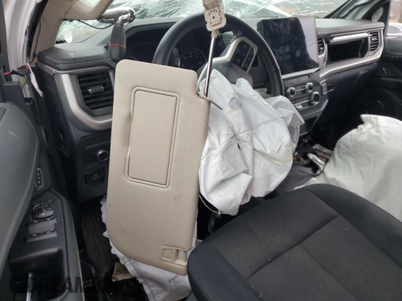 2022 Ford Expedition XL with VIN 1FMJU1FT3NEA52650, listed as a Copart auction lot 43667375 with Not provided miles and Salvage title. Bid and sale history available at DreamBid. Image 8.