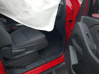 2022 Nissan Frontier SV with VIN 1N6ED1CMXNN678552, listed as a IAAI auction lot 40795238 with 36,610 mi miles and . Bid and sale history available at DreamBid. Image 5.
