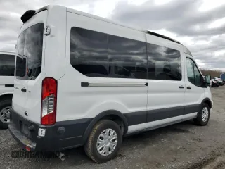 2024 Ford Transit Passenger XL with VIN 1FBAX2C84RKA73164, listed as a Copart auction lot 52085425 with 8,382 mi miles and Salvage Title. Bid and sale history available at carsss.com. Image 4.