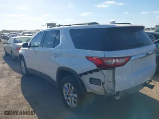 2019 Chevrolet Traverse LT Leather with VIN 1GNERHKW2KJ235242, listed as a IAAI auction lot 40596424 with 97,979 mi miles. Bid and sale history available at carsss.com. Image 3.