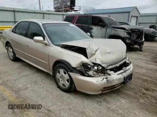 2001 Honda Accord EX z VIN 1HGCG165X1A045185, wystawiony jako Copart lot #51021305 z przebiegiem Nie podano mil oraz Szkoda całkowita • Salvage title. Historia ofert i sprzedaży dostępna na DreamBid. Obrazek 11.