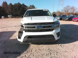 2023 Ford Expedition XL with VIN 1FMJU1G8XPEA30478, listed as a Copart auction lot 47930075 with 861 mi miles and Salvage Title. Bid and sale history available at carsss.com. Image 5.